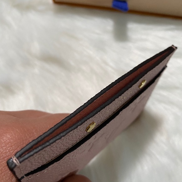 Authentic Louis Vuitton Empreinte Card Holder - Picture 7 of 8